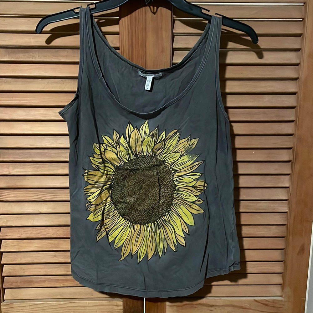 o’neill gray sunflower tank top, size S